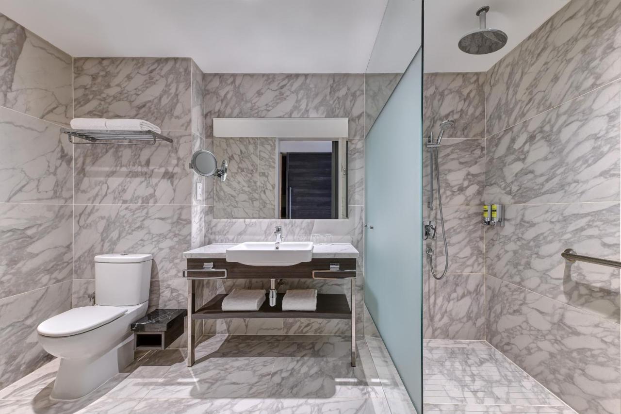 Hotel Element