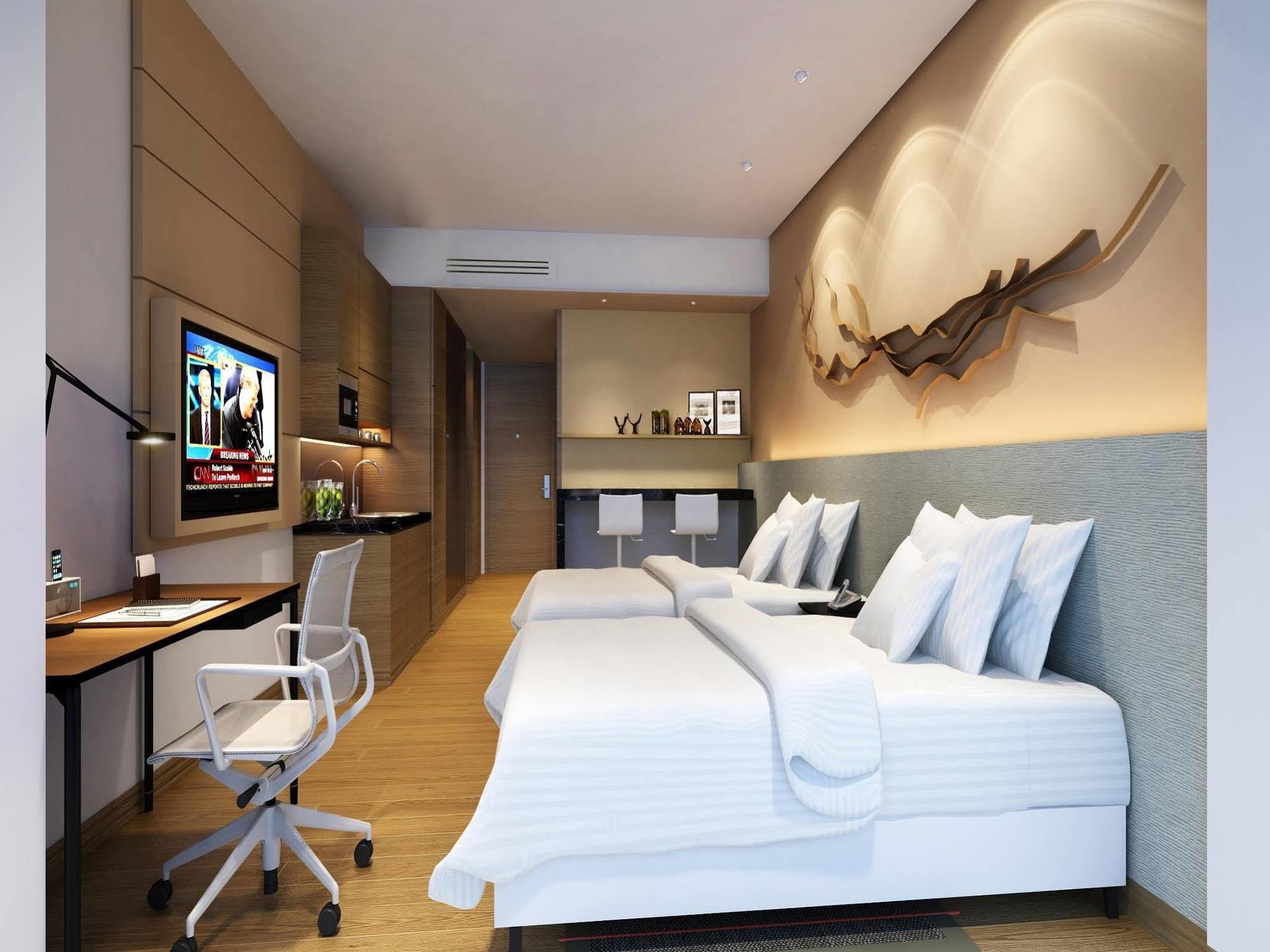 Hotel Element 4*
